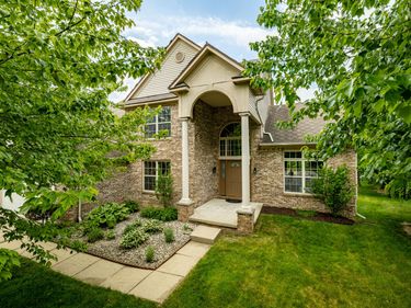 3211 Foxway Court, Ann Arbor, MI 48105