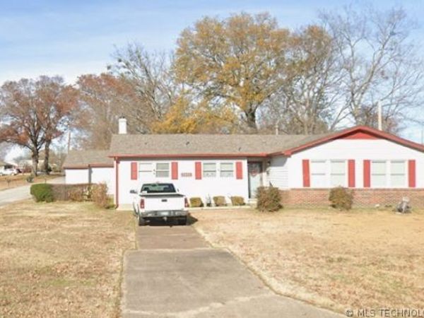 1721 E 13th Street , Okmulgee, OK 74447