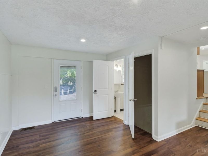 10519 Cinderella Drive, Montgomery, OH 45242 Photo 33