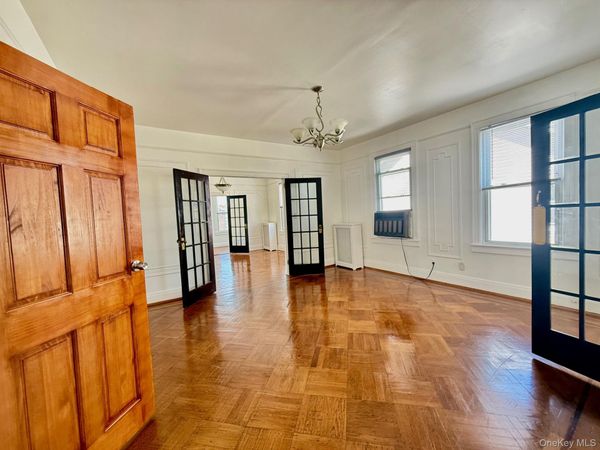 9512 108th Avenue , Ozone Park, NY 11417