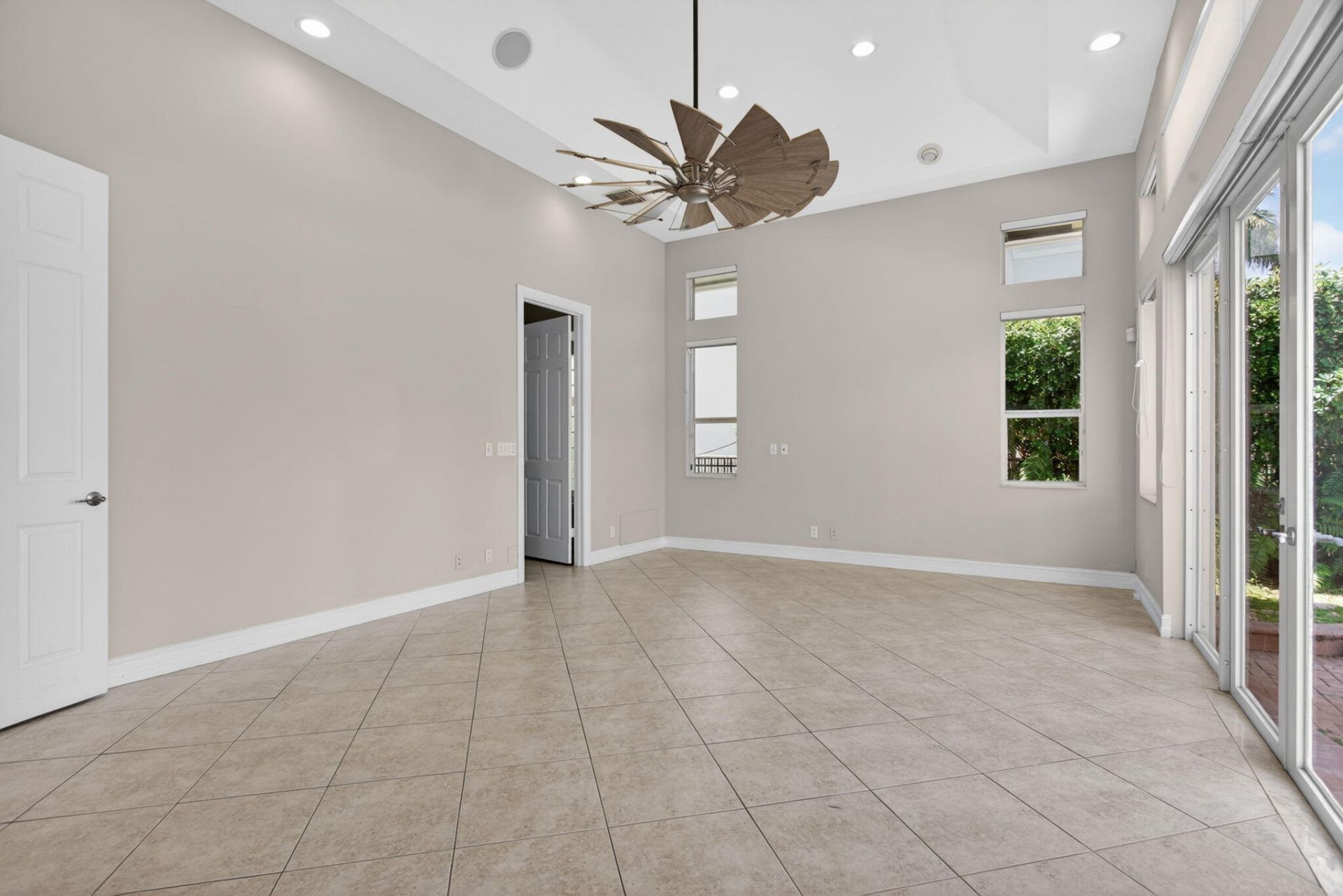 4901 NE 29th Avenue, Lighthouse Point, FL 33064 Photo