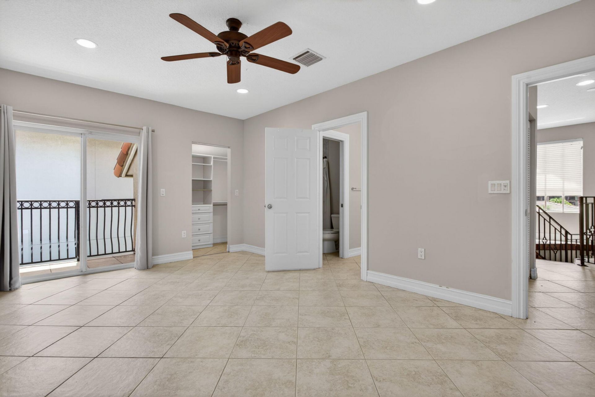4901 NE 29th Avenue, Lighthouse Point, FL 33064 Photo