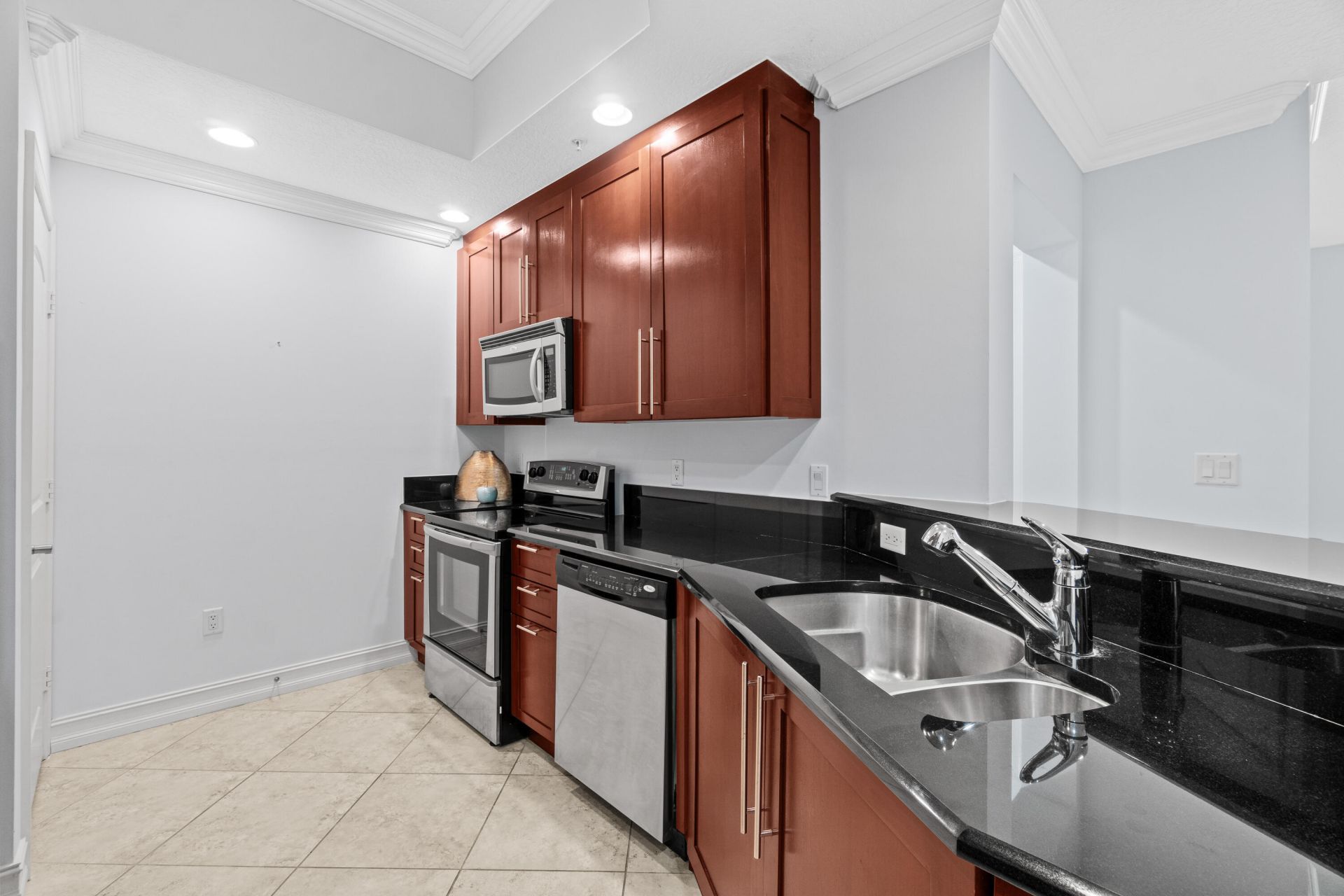 701 S Olive Avenue, Unit 713, West Palm Beach, FL 33401 Photo