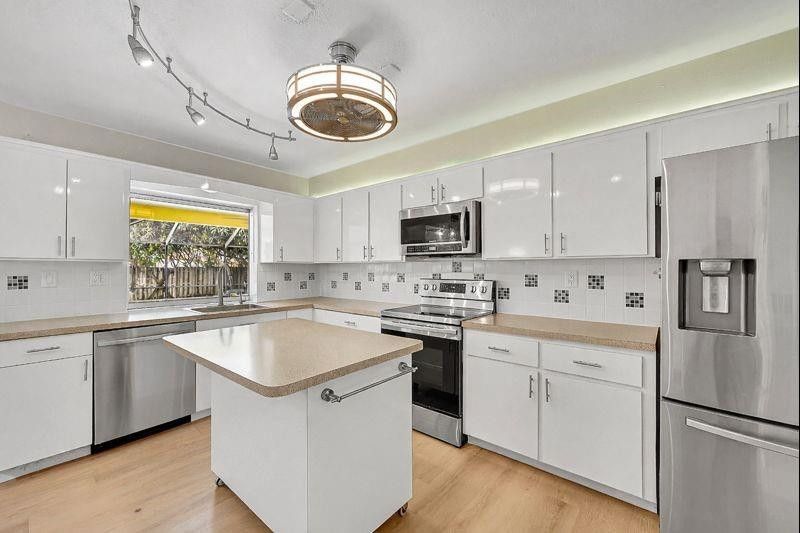 1480 SW 66th Terrace, Plantation, FL 33317 Photo