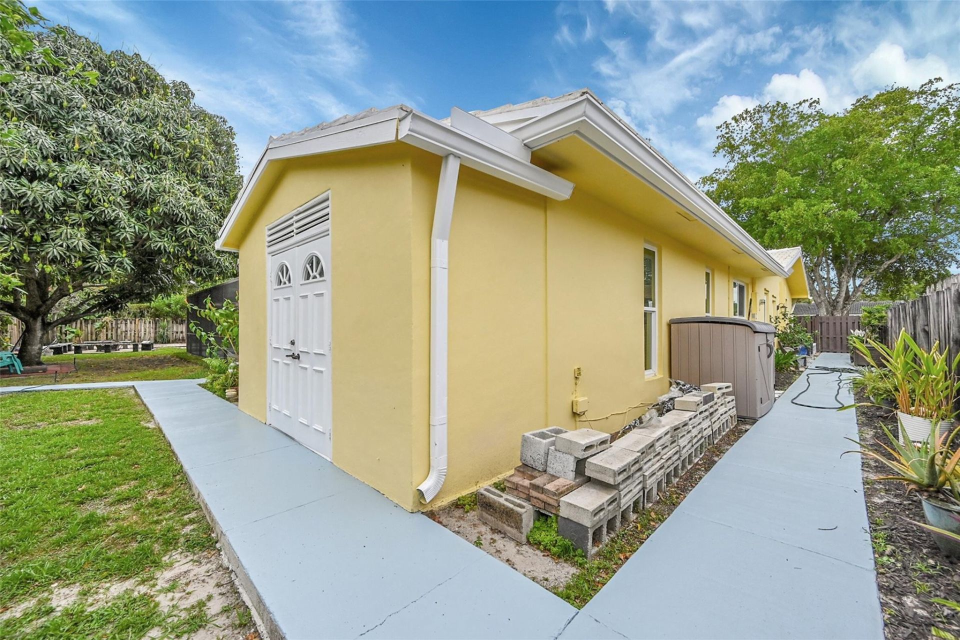 1480 SW 66th Terrace, Plantation, FL 33317 Photo