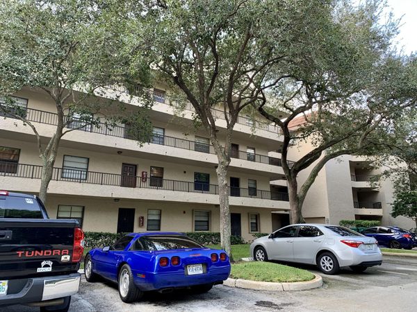 10501 W Broward Boulevard, Unit 405, Plantation, FL 33324