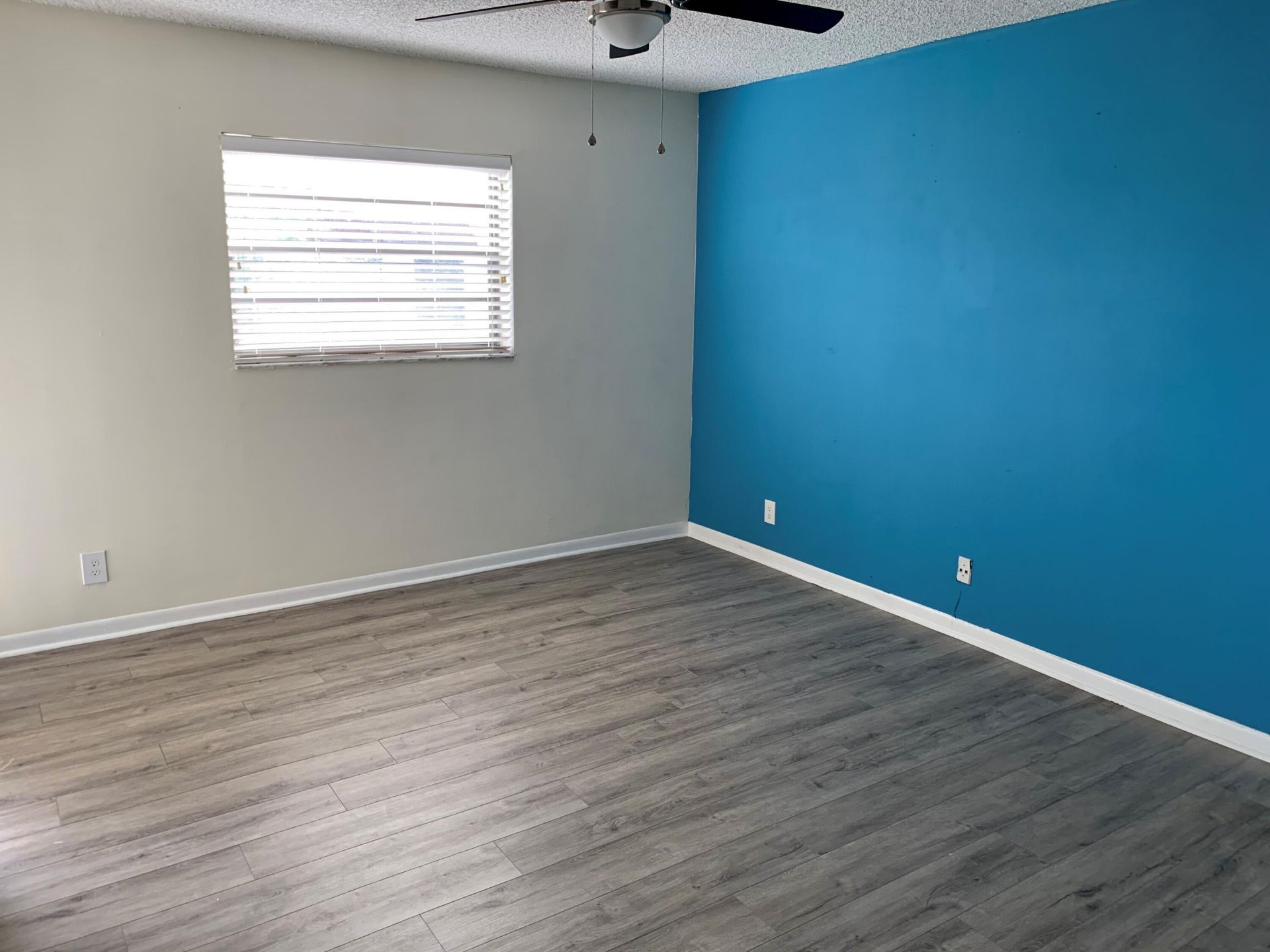 10501 W Broward Boulevard, Unit 405, Plantation, FL 33324 Photo