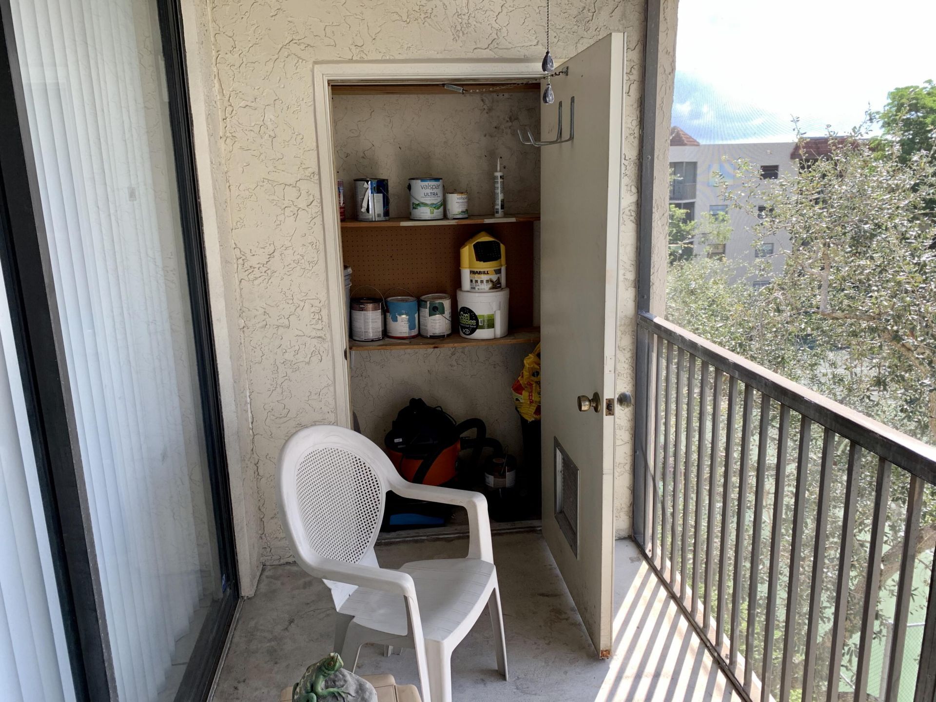 10501 W Broward Boulevard, Unit 405, Plantation, FL 33324 Photo