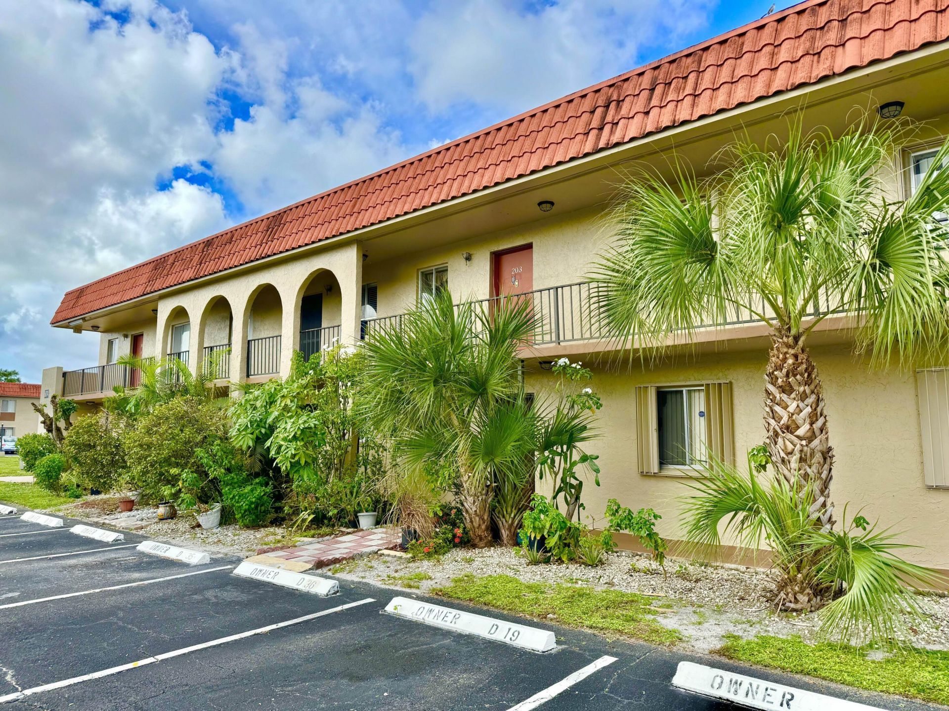 6074 Forest Hill Boulevard, Unit #107, West Palm Beach, FL 33415 Photo