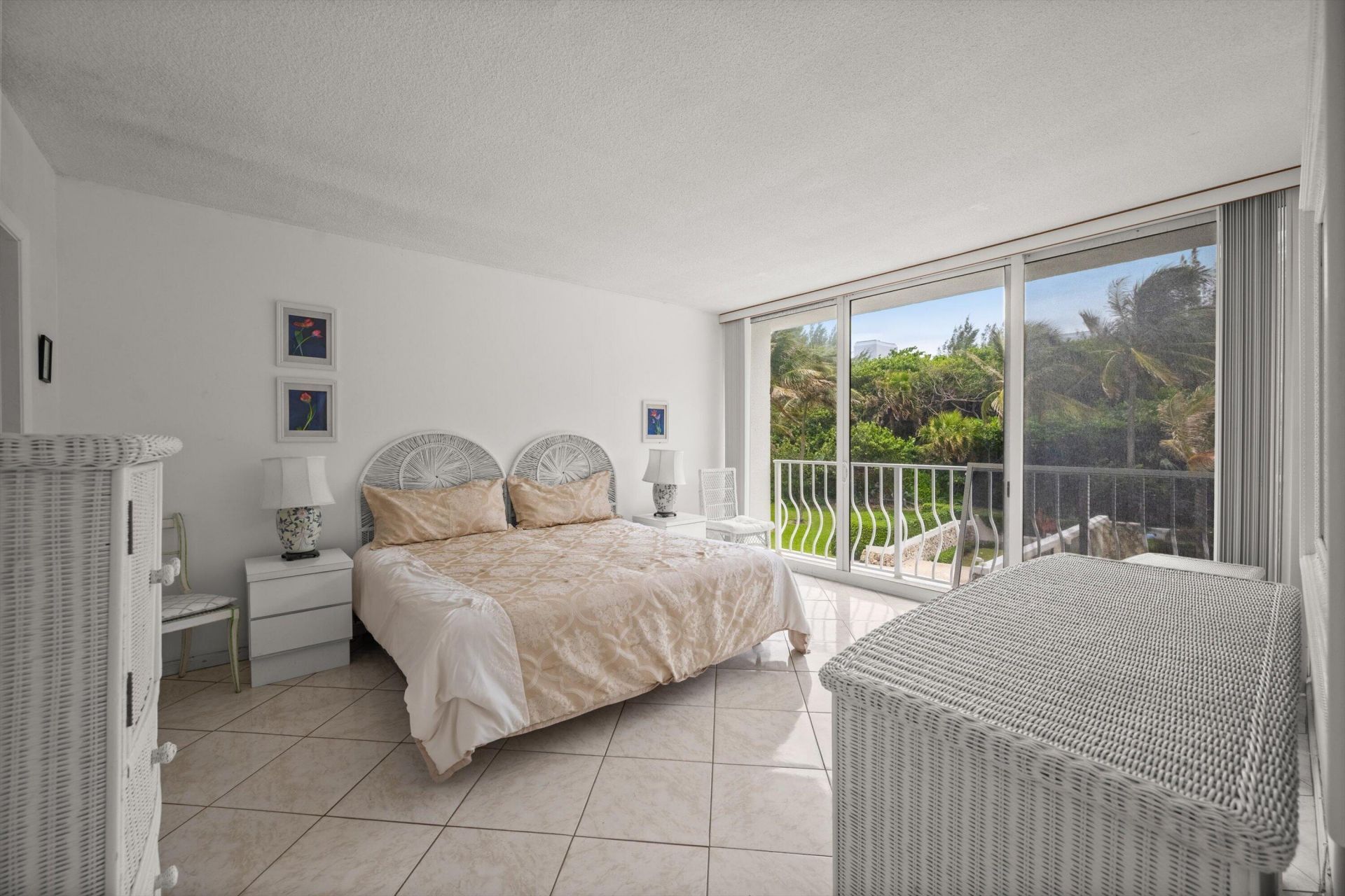 2774 S Ocean Boulevard, Unit 206, Palm Beach, FL 33480 Photo