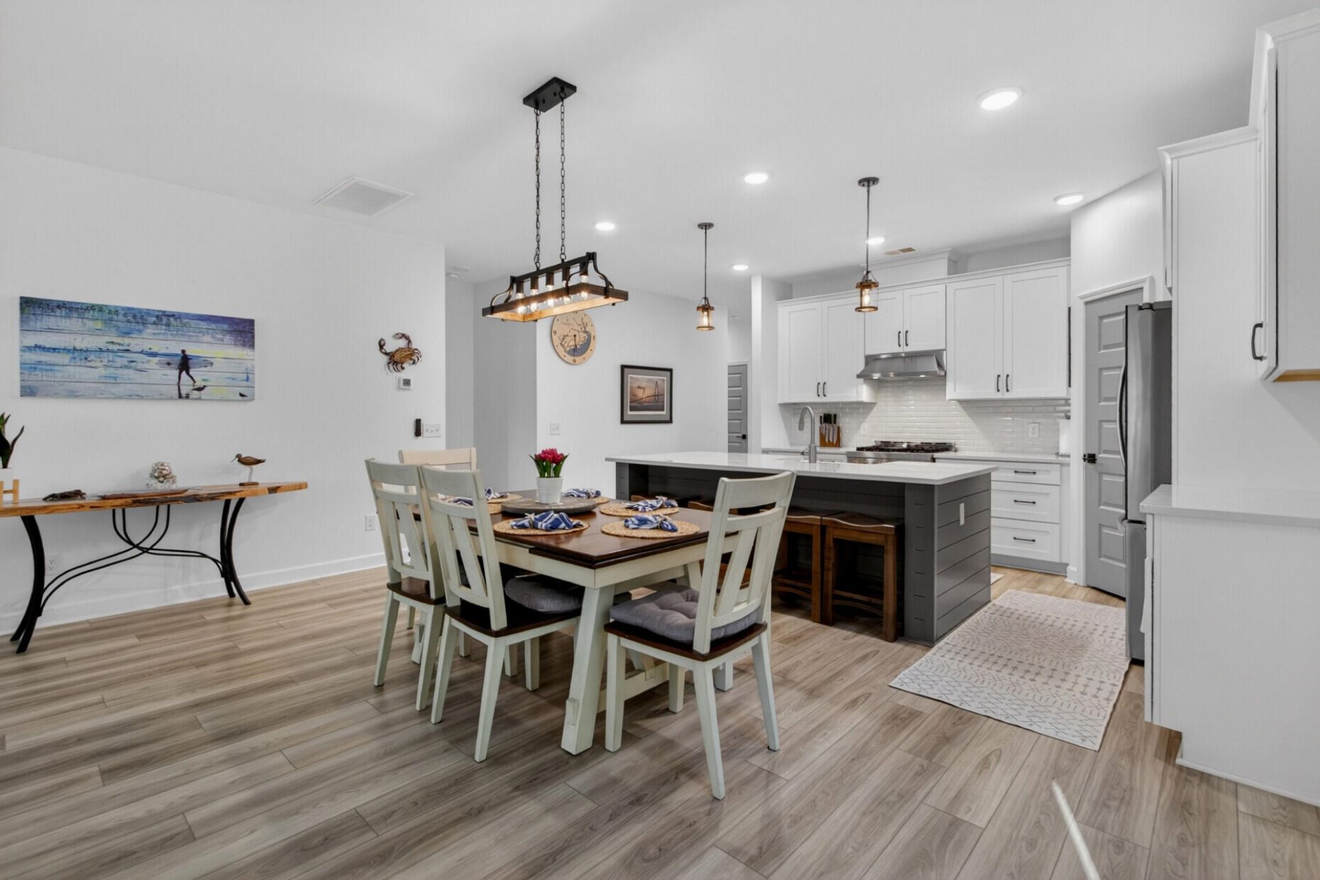 1643 Evening Star Place Photo 17