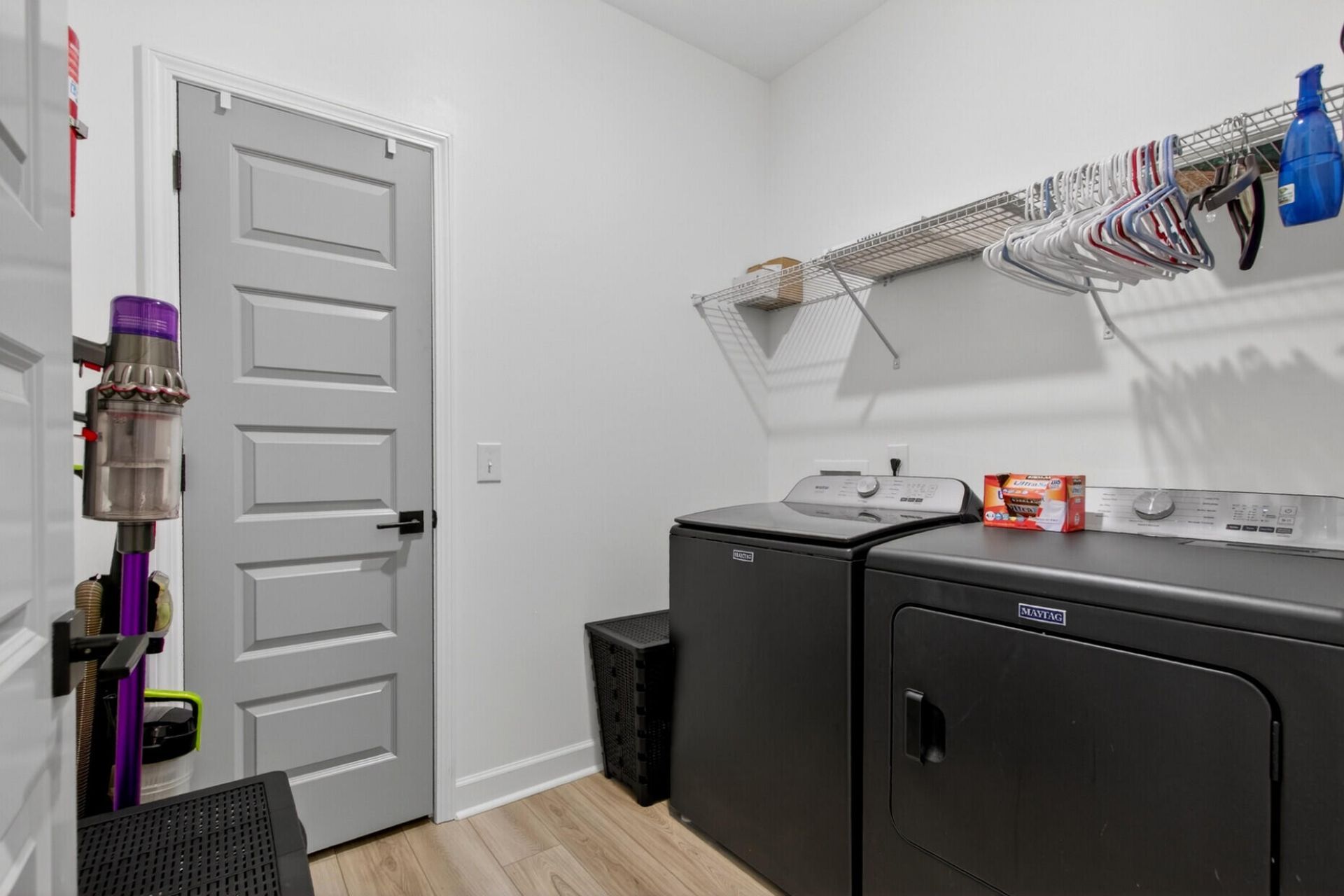 1643 Evening Star Place Photo 28