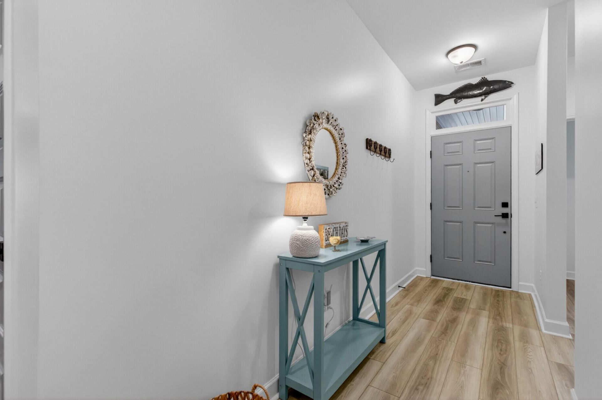 1643 Evening Star Place Photo 6
