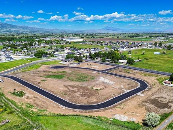 1183 W 3275 S, Unit 1, Nibley, UT 84321
