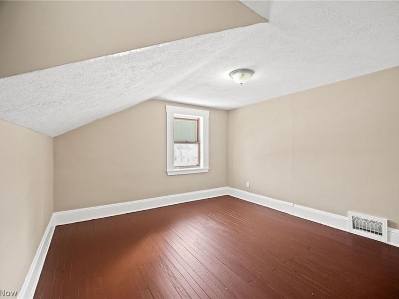 153 Henry Street, Bedford, OH 44146 Photo 11