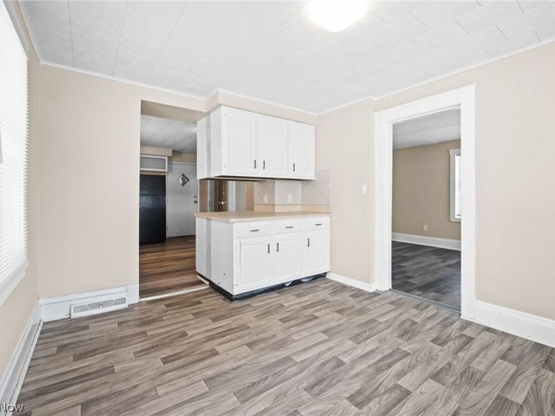 153 Henry Street, Bedford, OH 44146 Photo 8