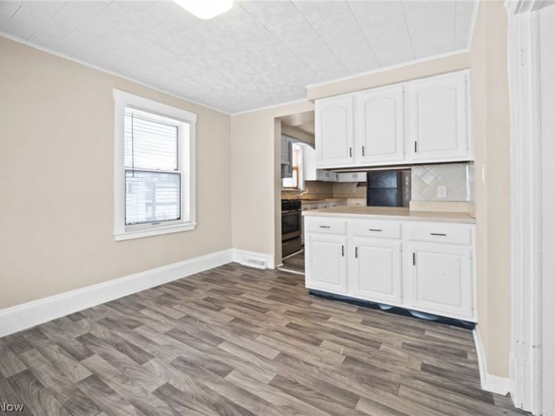 153 Henry Street, Bedford, OH 44146 Photo 9