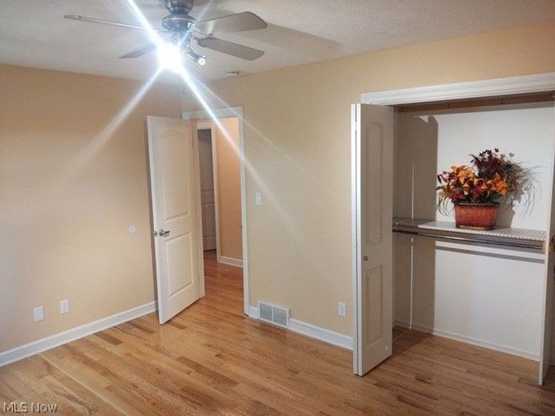 440 Barrenwood Drive, Wadsworth, OH 44281 Photo 13
