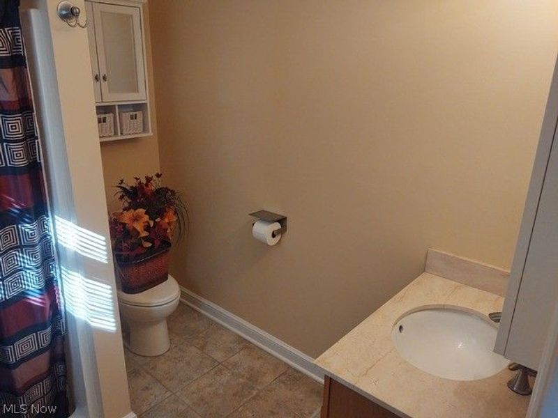 440 Barrenwood Drive, Wadsworth, OH 44281 Photo 15