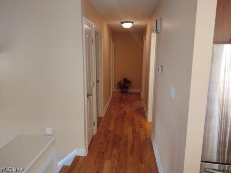 440 Barrenwood Drive, Wadsworth, OH 44281 Photo 9