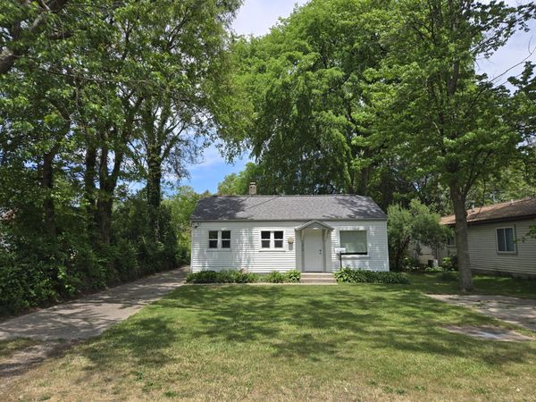 1313 Mason Street NE, Grand Rapids, MI 49503