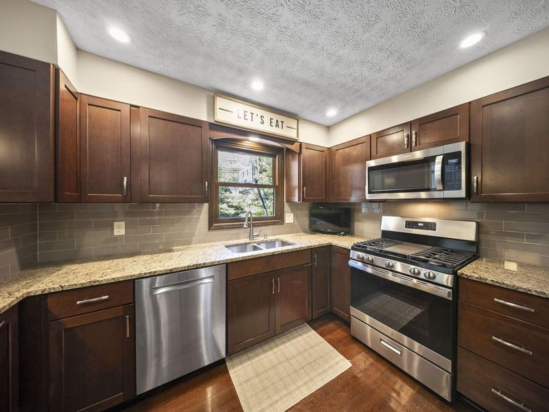 4342 Randmore Road, Columbus, OH 43220 Photo 7