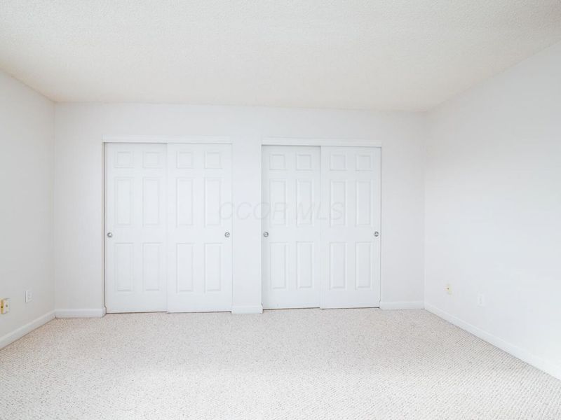5597 Valencia Park Boulevard, Unit 11E, Hilliard, OH 43026 Photo 12