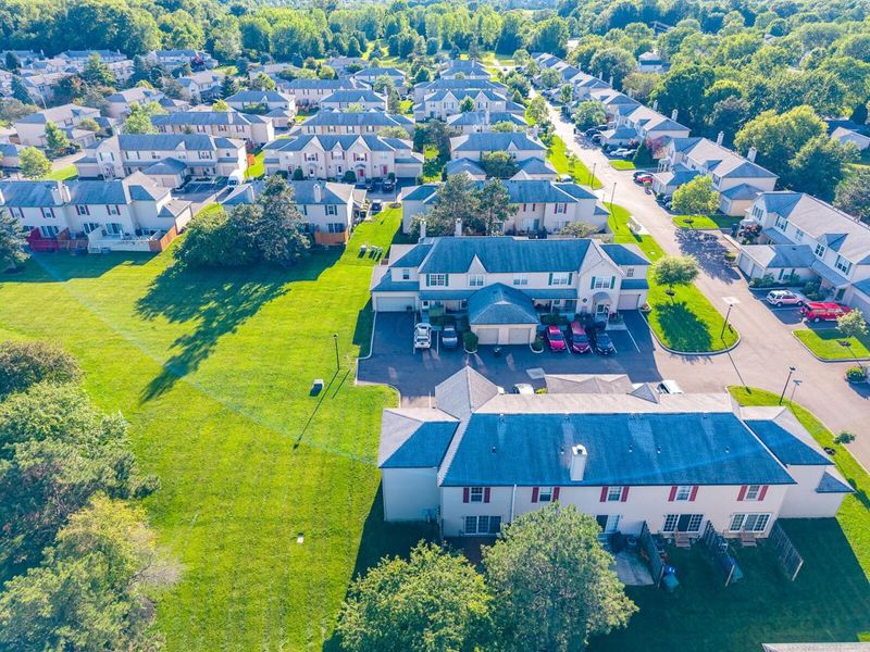 5597 Valencia Park Boulevard, Unit 11E, Hilliard, OH 43026 Photo 37
