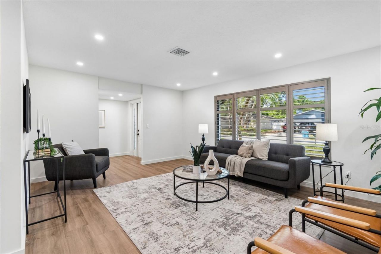 12076 92nd Way N, Largo, FL 33773 Photo