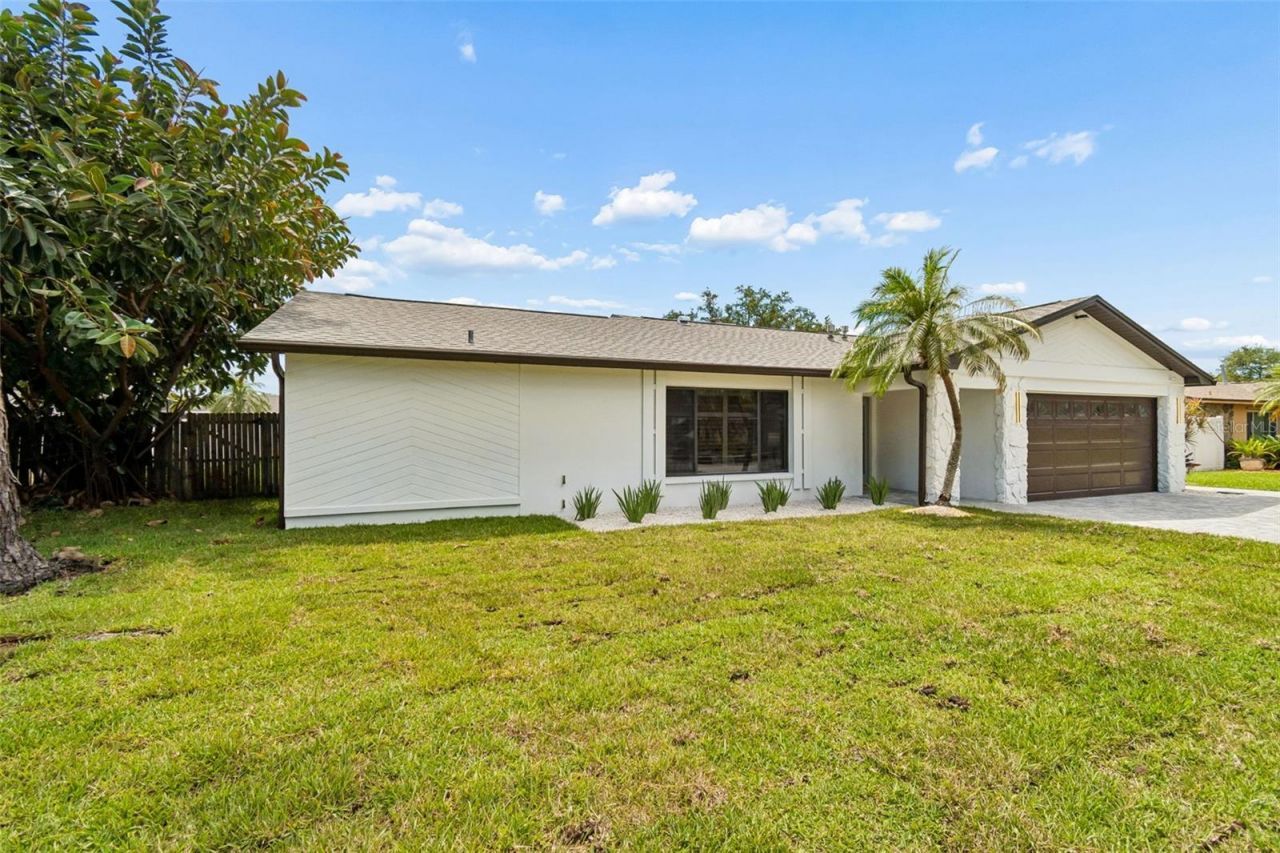 12076 92nd Way N, Largo, FL 33773 Photo