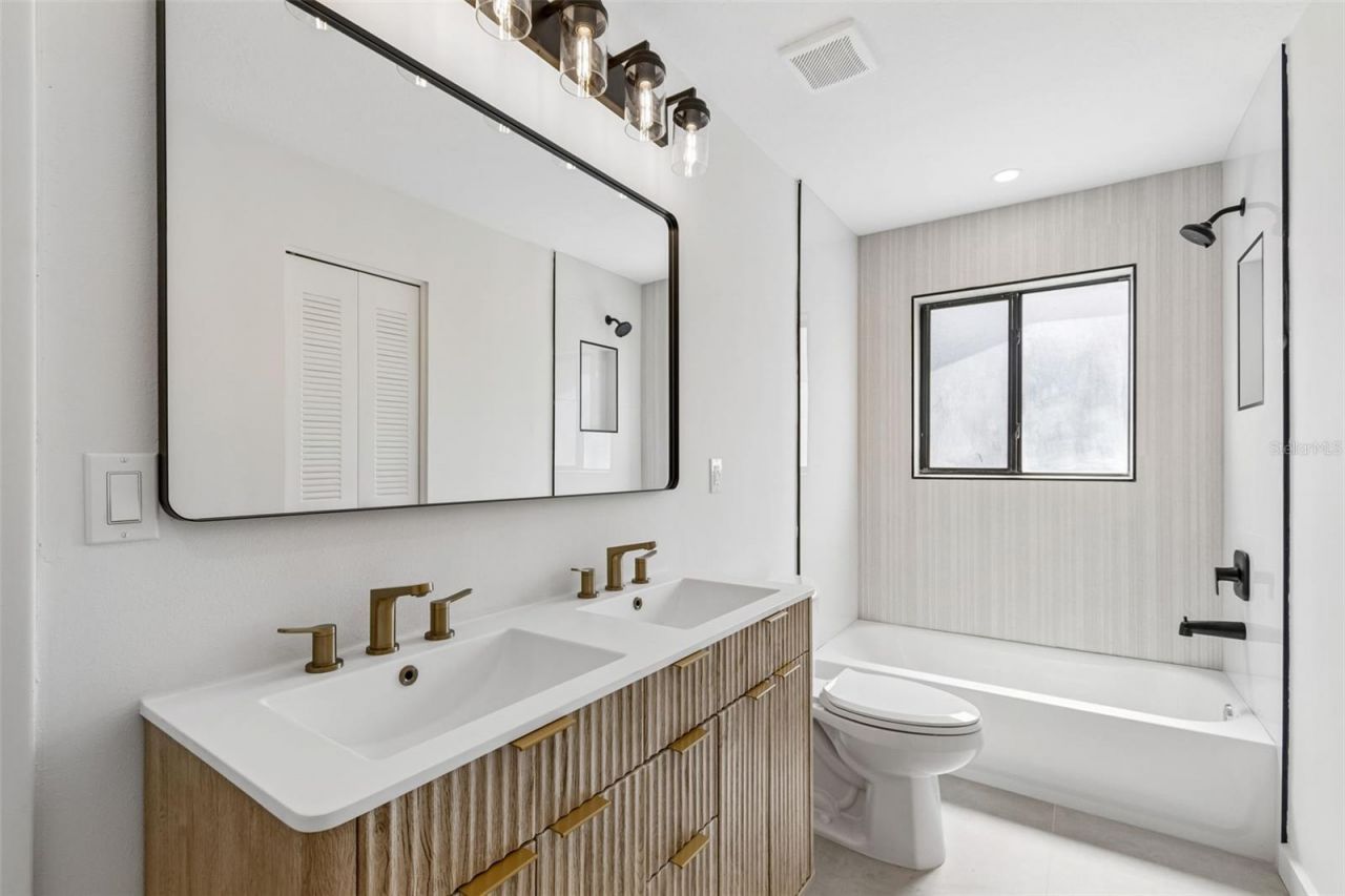 12076 92nd Way N, Largo, FL 33773 Photo