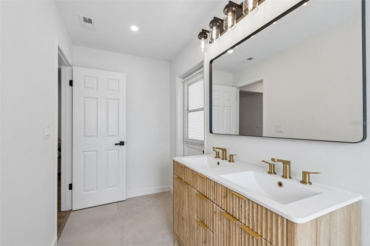 12076 92nd Way N, Largo, FL 33773 Photo