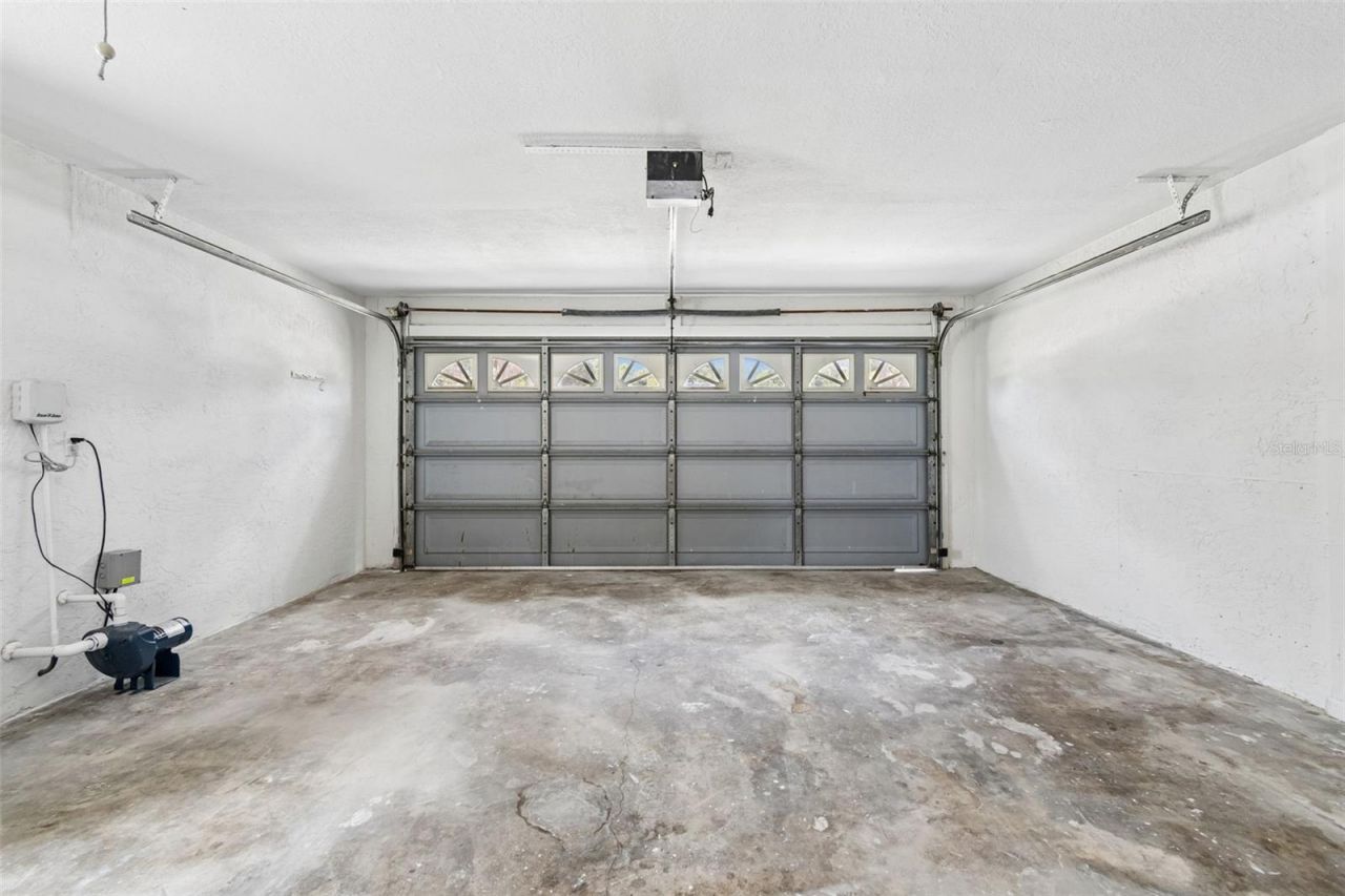12076 92nd Way N, Largo, FL 33773 Photo