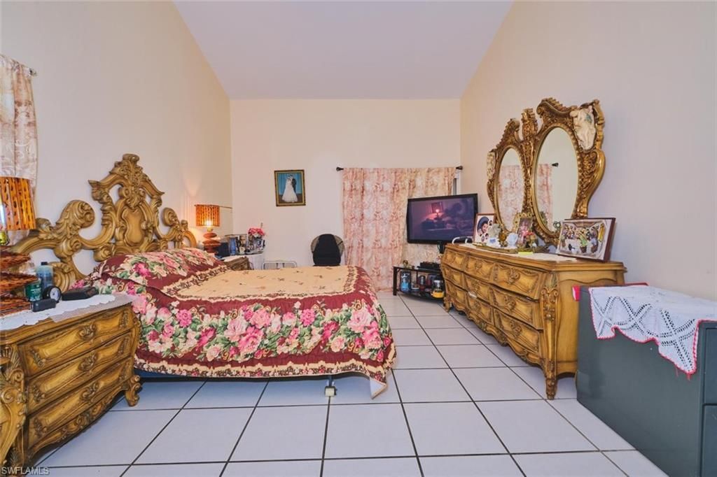 2817 SW 43rd St, Cape Coral, FL 33914 Photo