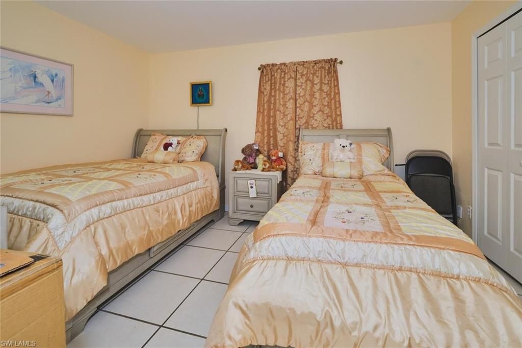 2817 SW 43rd St, Cape Coral, FL 33914 Photo