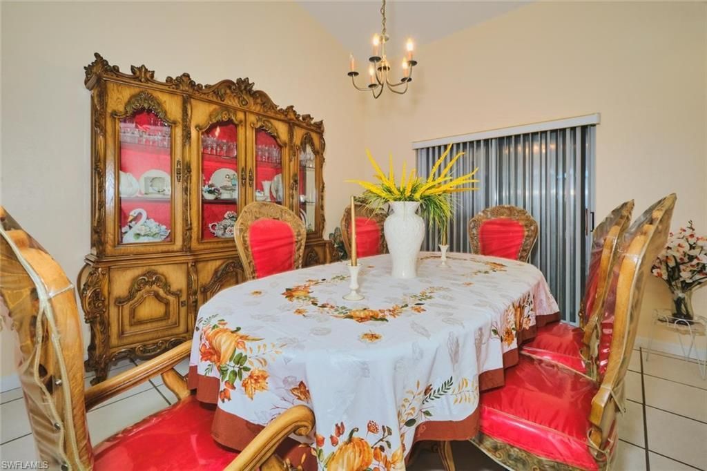2817 SW 43rd St, Cape Coral, FL 33914 Photo