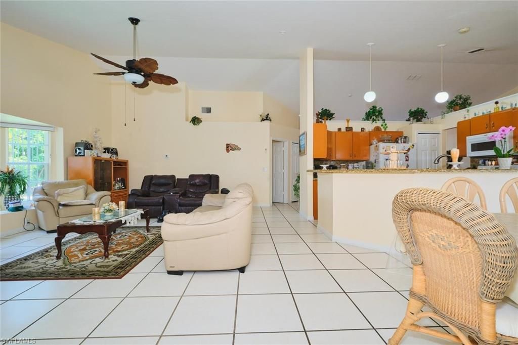 2817 SW 43rd St, Cape Coral, FL 33914 Photo