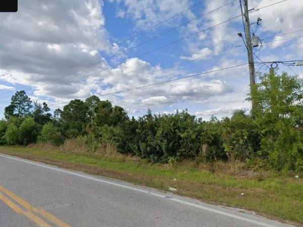 5210 Centennial BLVD , LEHIGH ACRES, FL 33971