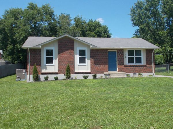 508 Meadowbrook Ct , Mount Juliet, TN 37122