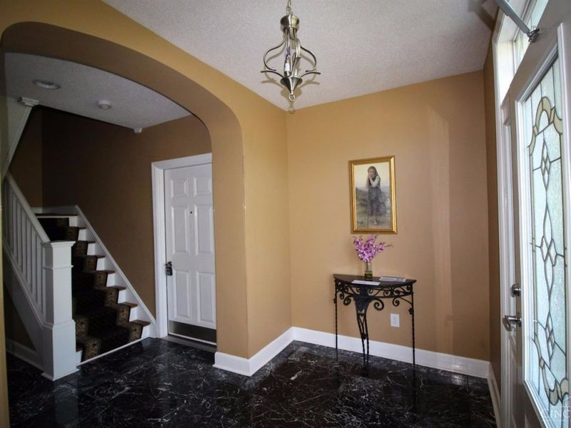3633 Ault Park Avenue, Cincinnati, OH 45208 Photo 4
