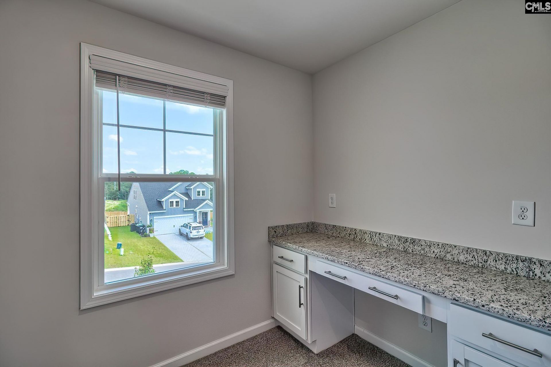 302 Old Slater Drive  Photo 25