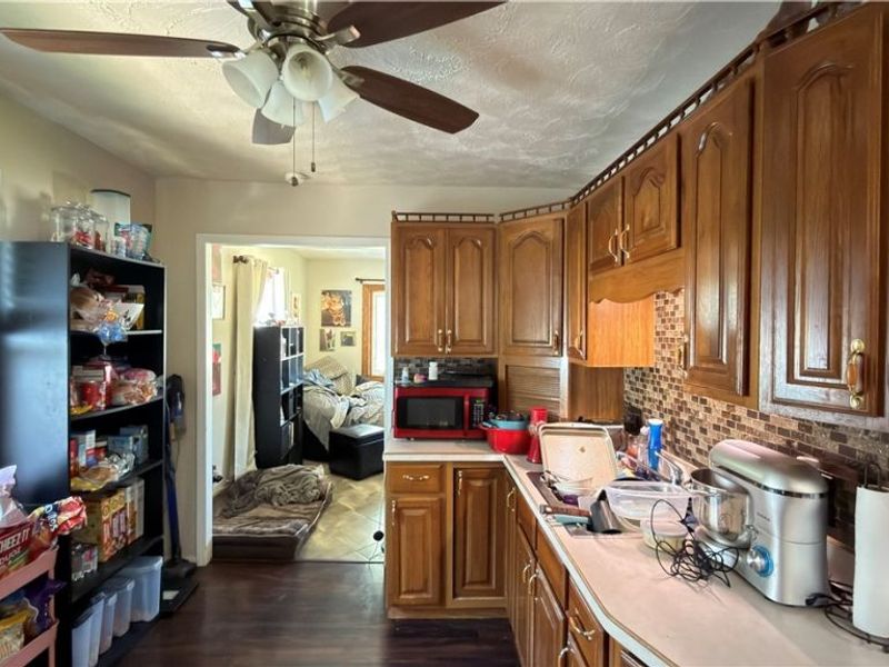 4217 Riverside Drive, Lorain, OH 44055 Photo 3