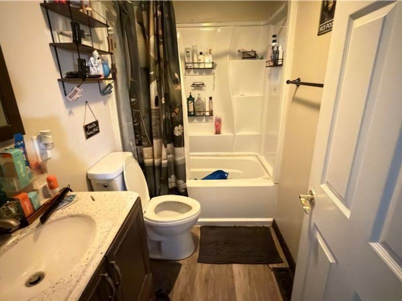 4217 Riverside Drive, Lorain, OH 44055 Photo 5