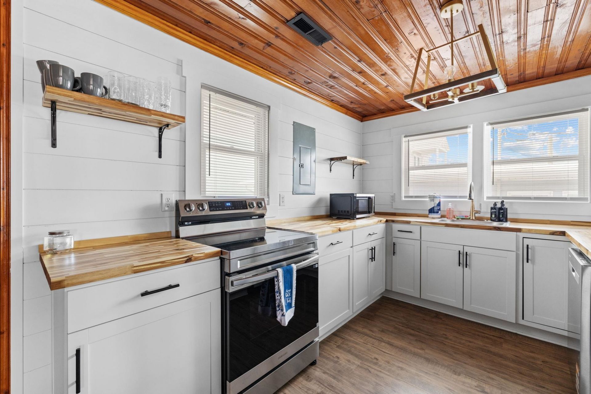 3202 Inland St.  Photo 44