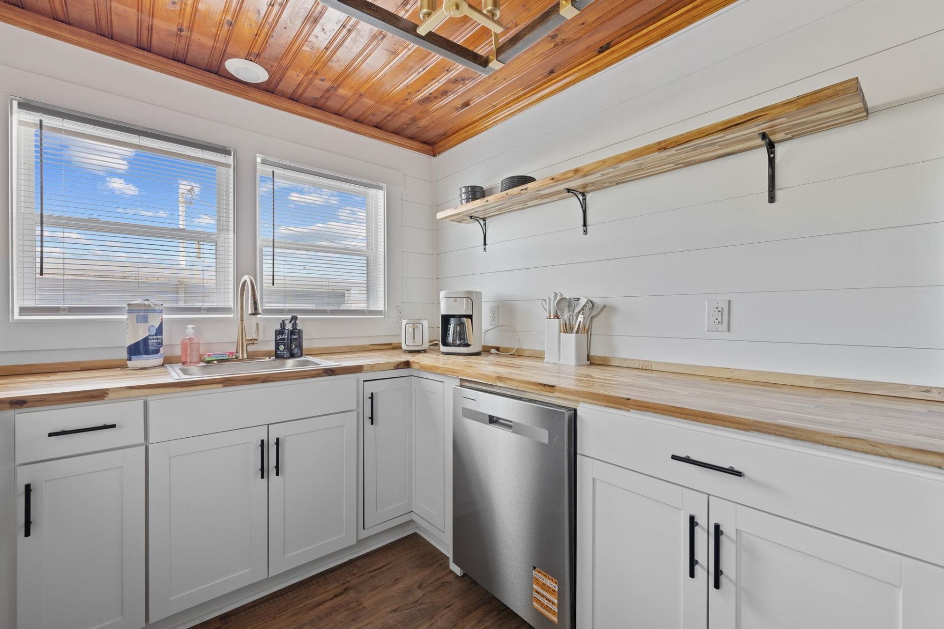 3202 Inland St.  Photo 48
