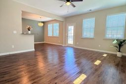 334 Bradley Bend Drive photo 4