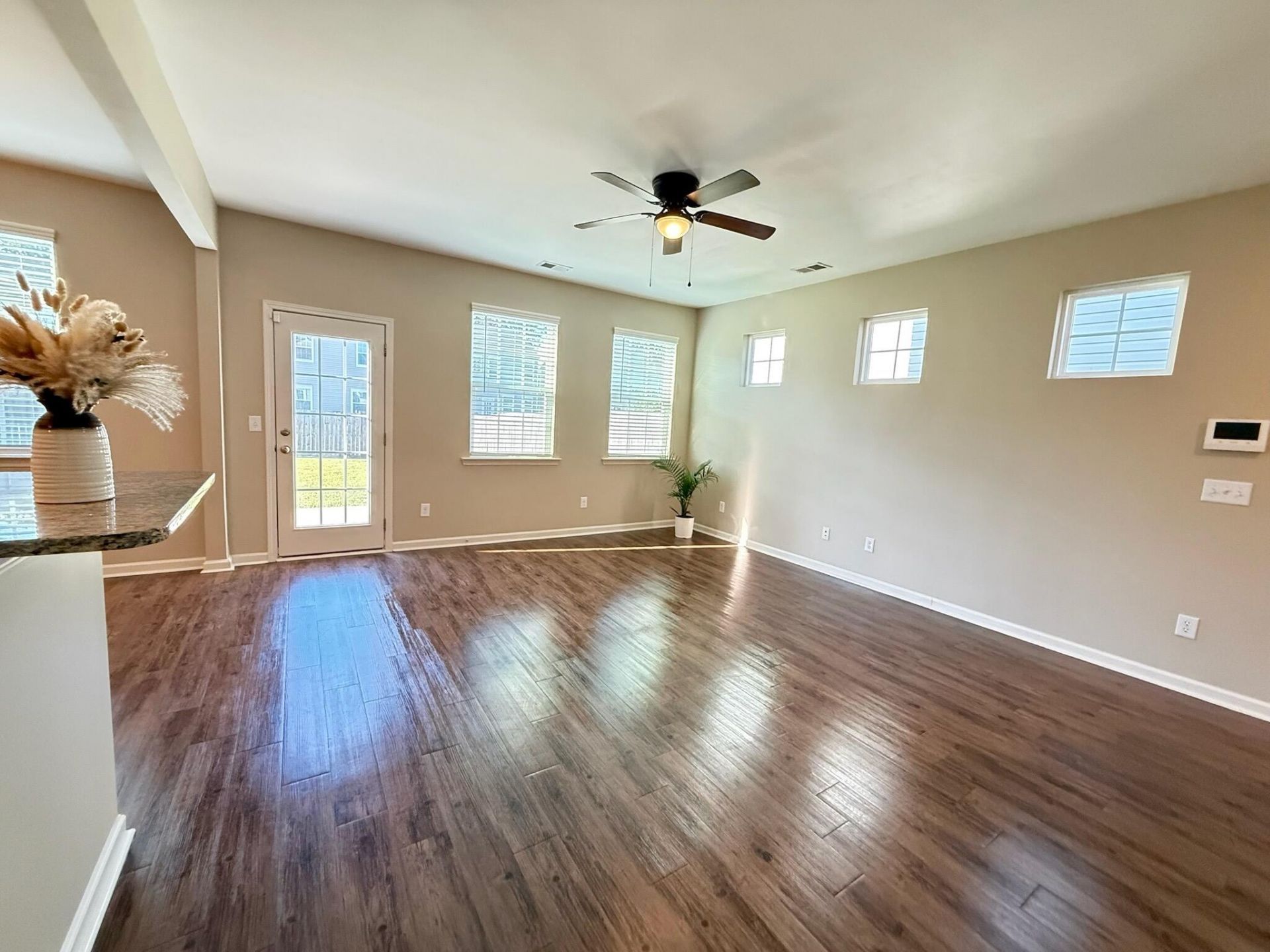 334 Bradley Bend Drive Photo 5