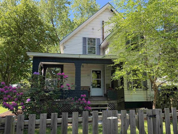 136 Horseshoe Avenue, Hartford, VT 05088