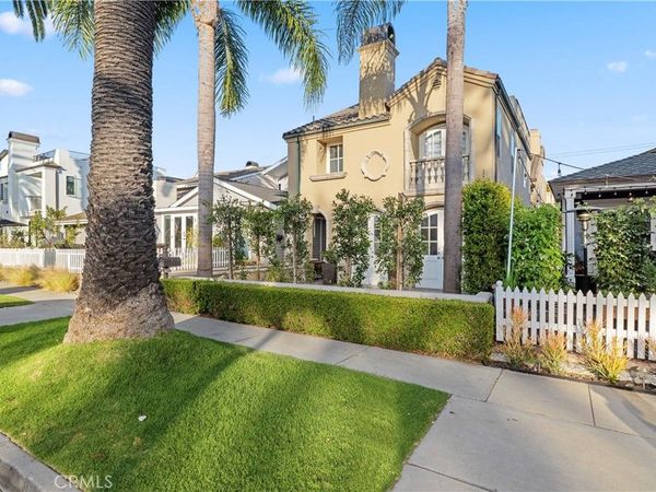 504 Marguerite Avenue, Corona Del Mar, CA 92625