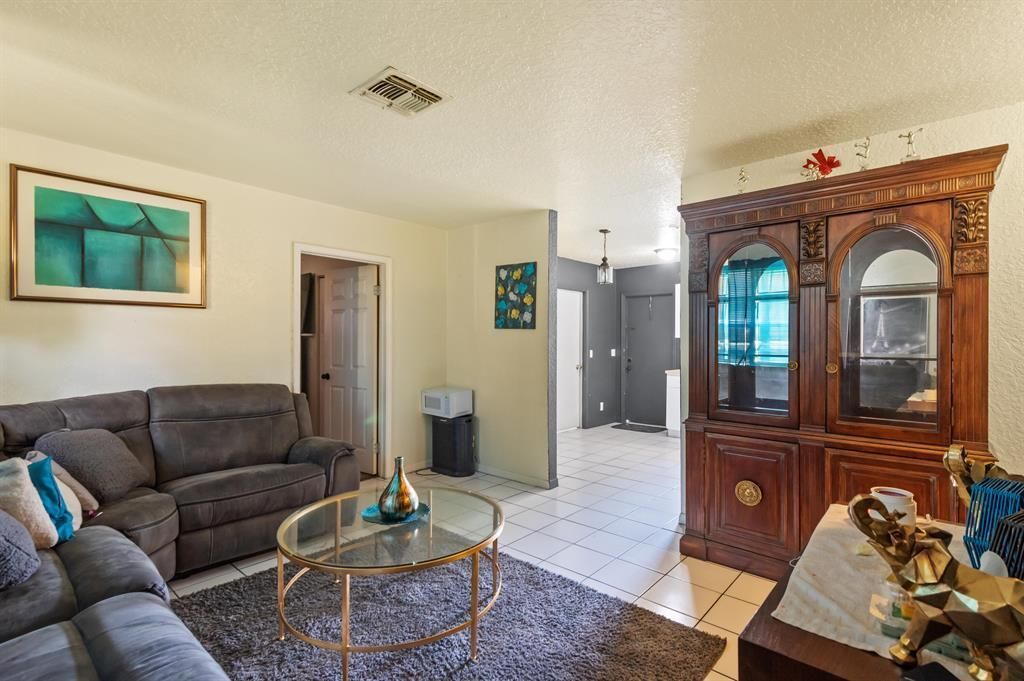 617 NW 15th Avenue, Pompano Beach, FL 33069 Photo